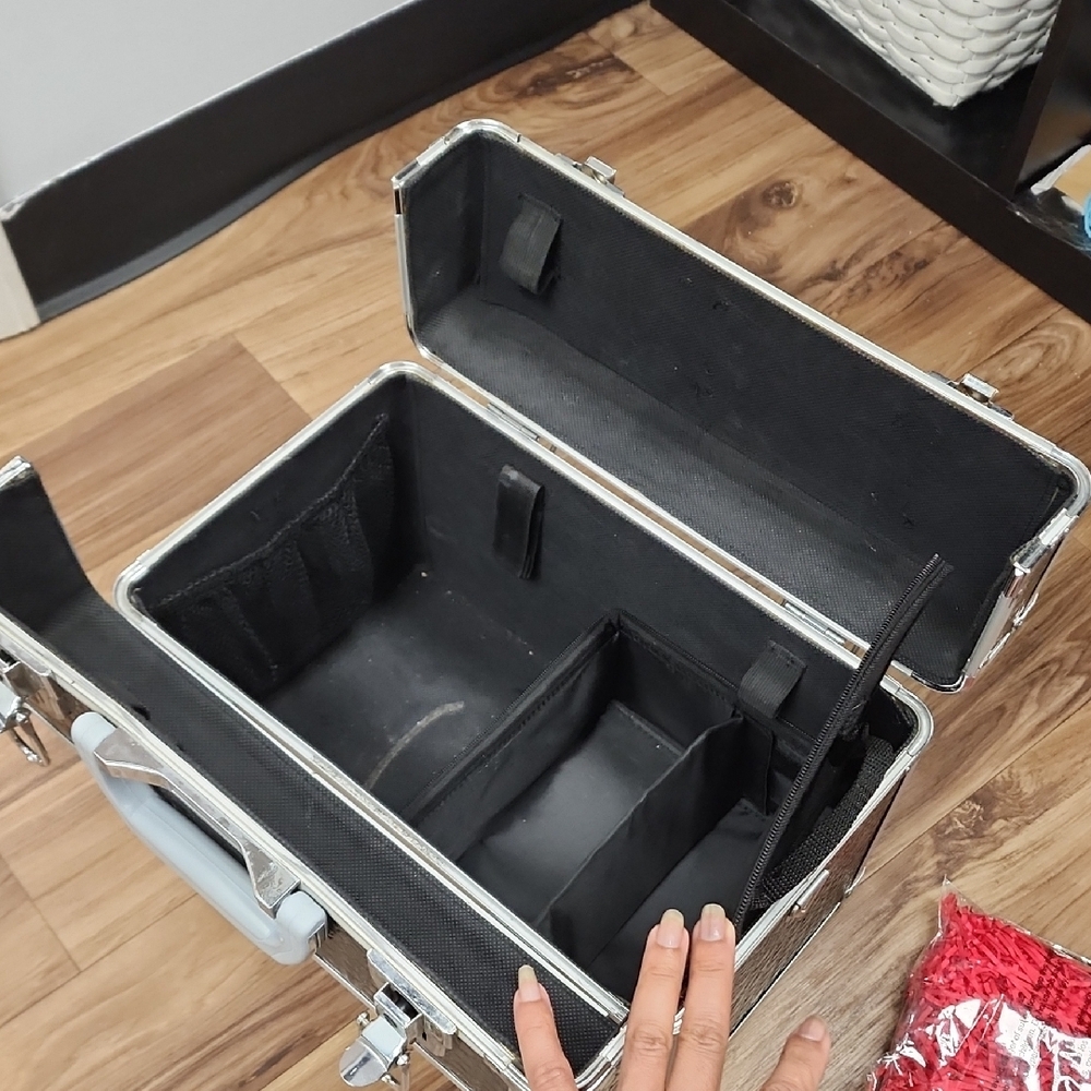 Black Crocodile Patterned Storage Case - image 2